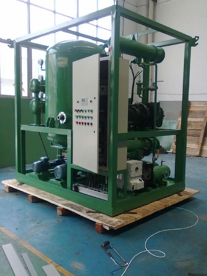 真空濾油機(jī).jpg 重慶凱潛濾油機(jī)生產(chǎn)現(xiàn)場(chǎng)圖