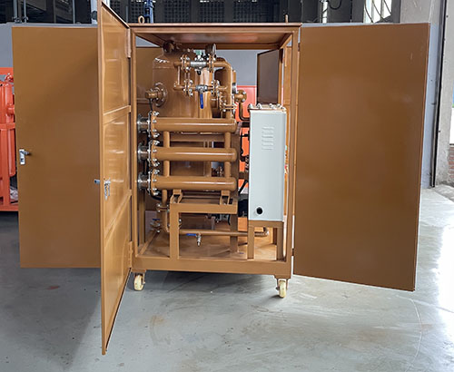 聚結(jié)式真空帶加熱濾油機(圖1) 聚結(jié)式真空帶加熱濾油機(圖1)